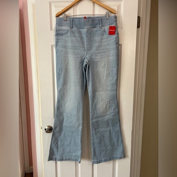 NWT Spanx jeans - Picture 1 of 4